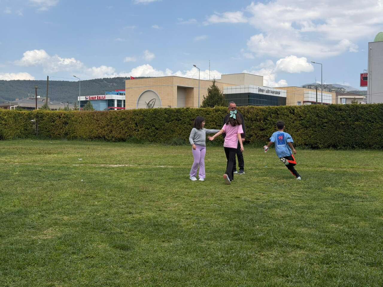Dumlupınar İlkokulu 4/C Sınıfından Kahvaltı Etkinliği: Öğrenci ve Veliler Buluştu 1
